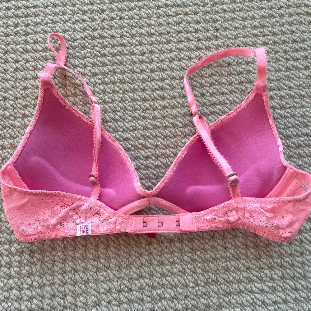 Victoria’s Secret Pink Lace Bra Size 32B - Picture 3 of 7